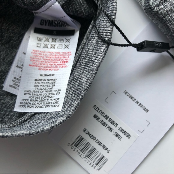 Gymshark S/S Flex Seamless Cycling Shorts & Flex Seamless Sports Bra Set - Picture 4 of 8